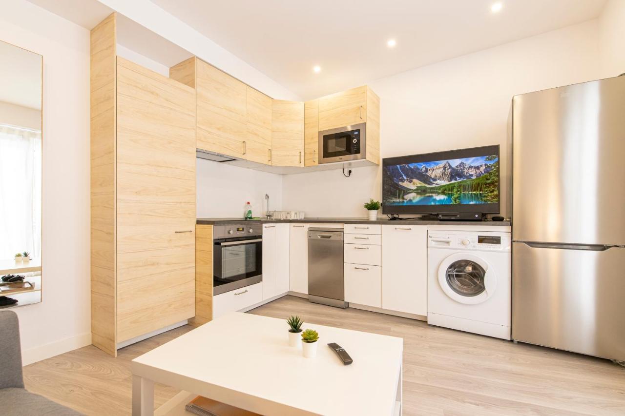 Apartamento 3 Habitaciones En El Barrio Justicia Madrid Bagian luar foto