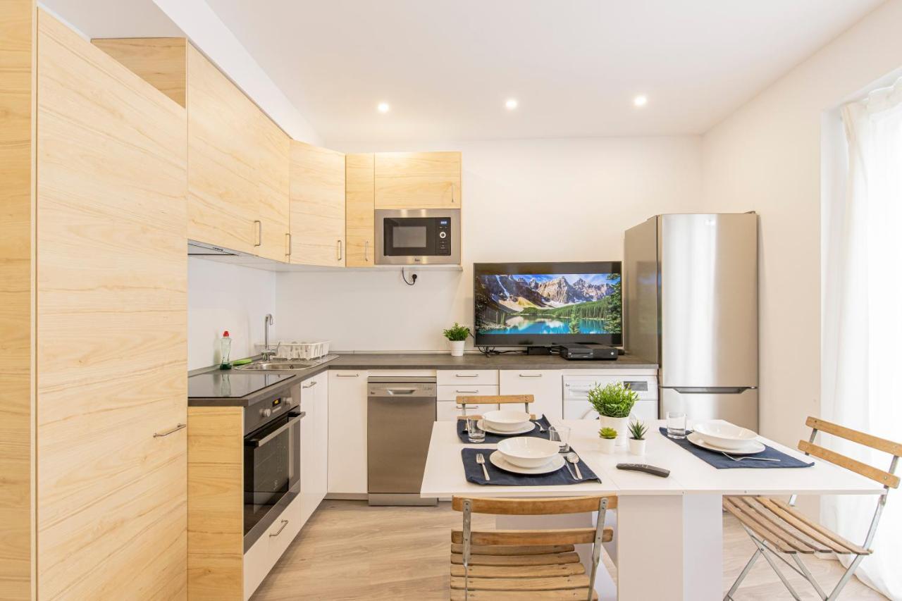 Apartamento 3 Habitaciones En El Barrio Justicia Madrid Bagian luar foto